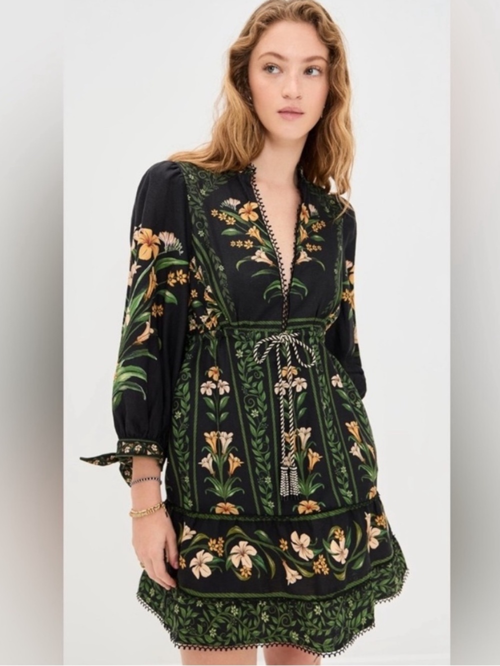 FARM Rio Black Flowers Arch Lenzing Ecovero Euroflax Mini Dress - Picture 3 of 11